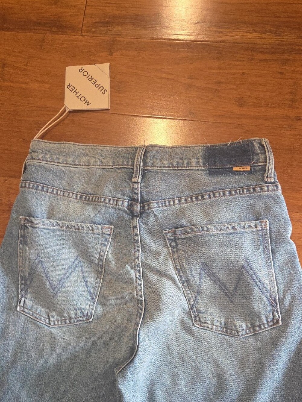 MOTHER The Ditcher Roller Sneak!Light Blue Wide-Leg Jeans In Psych - Picture 6 of 6